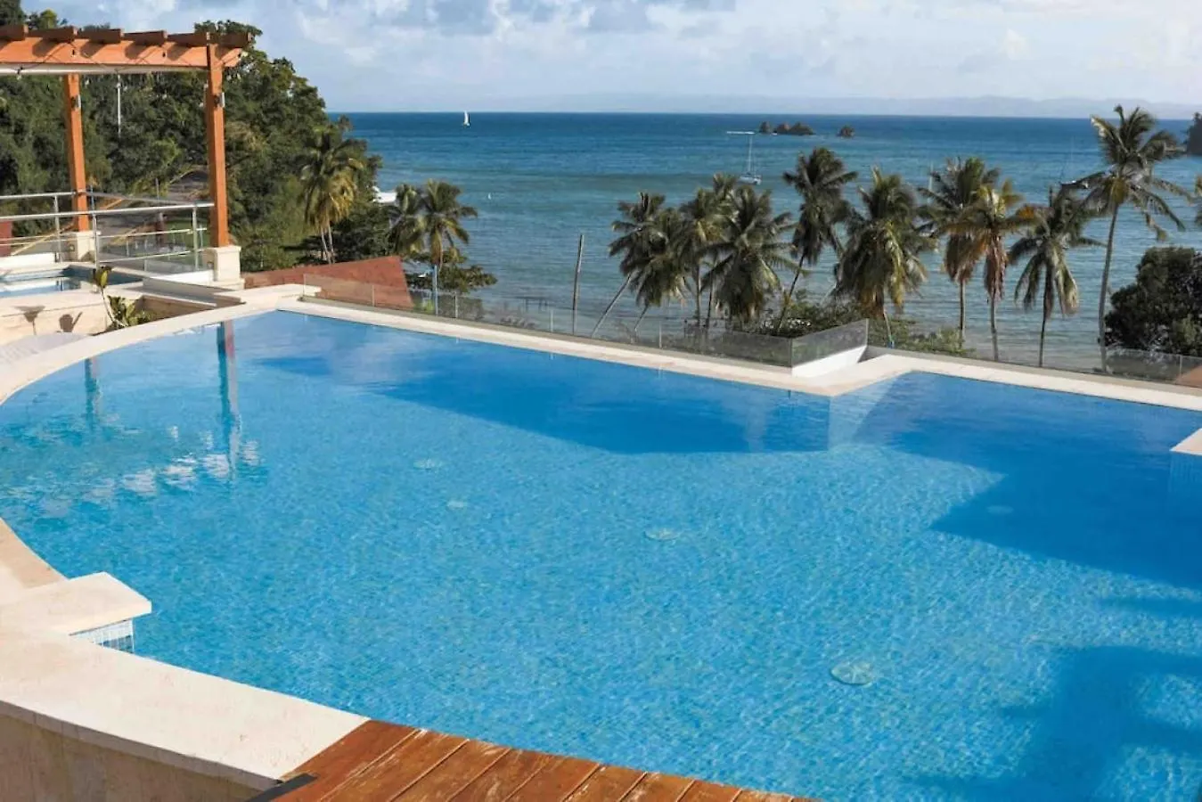 Stunning Bay View Condo, Pool Samana 0*,