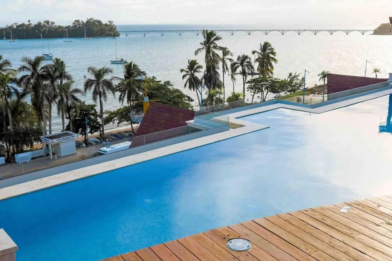 Stunning Bay View Condo, Pool Samana 0*,  Dominican Republic