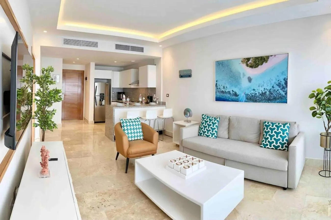 Apartment Stunning Bay View Condo, Pool Samana