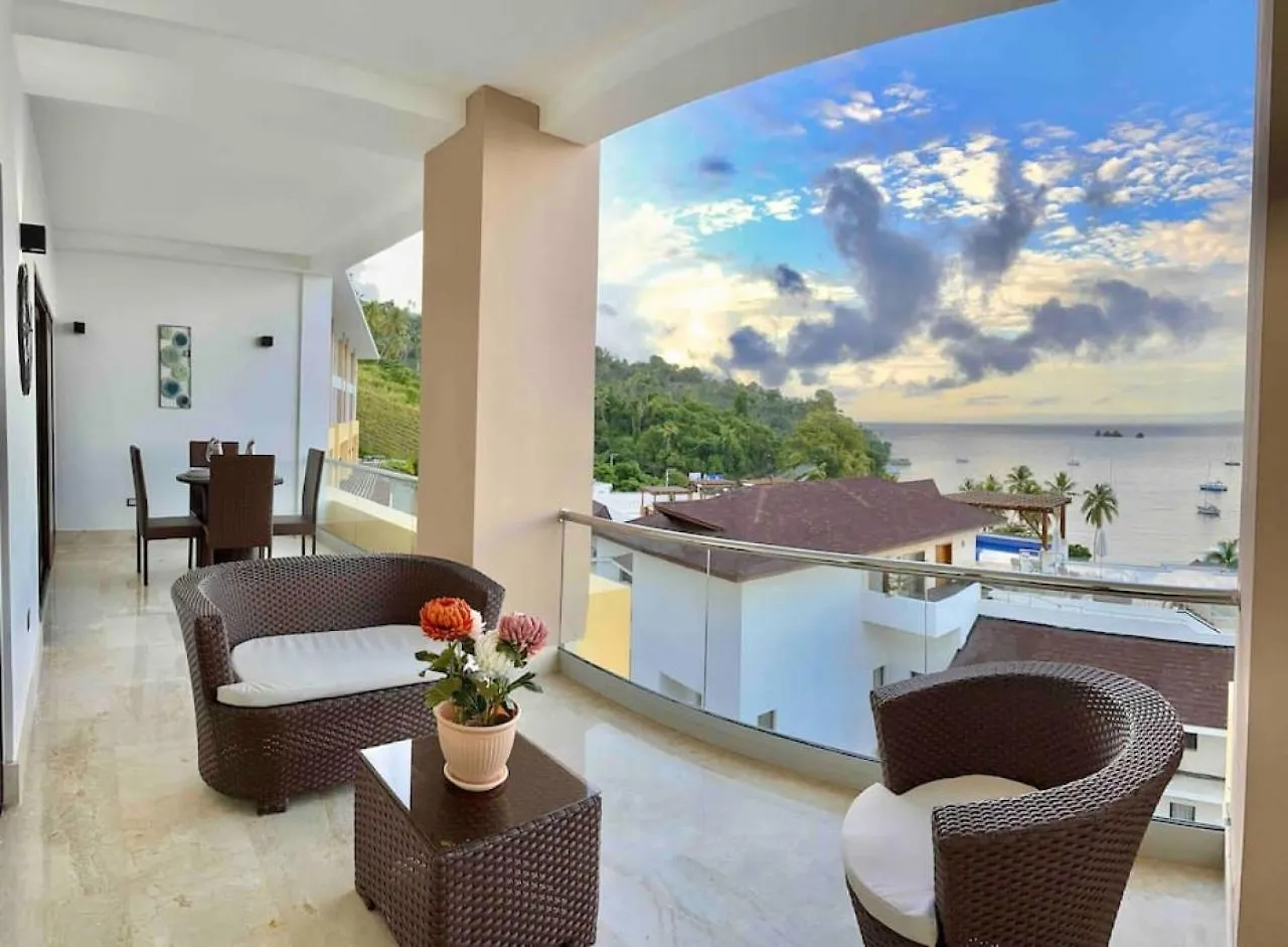 Stunning Bay View Condo, Pool Samana